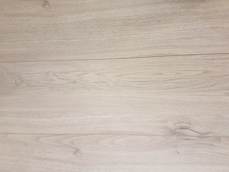 Light laminate flooring